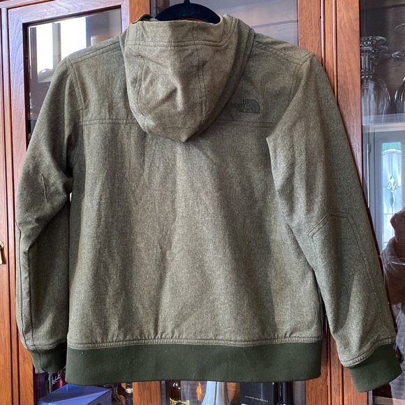 Gently used kaki spring coat. All zippers and Velcro in perfect order. - Picture 4 of 4